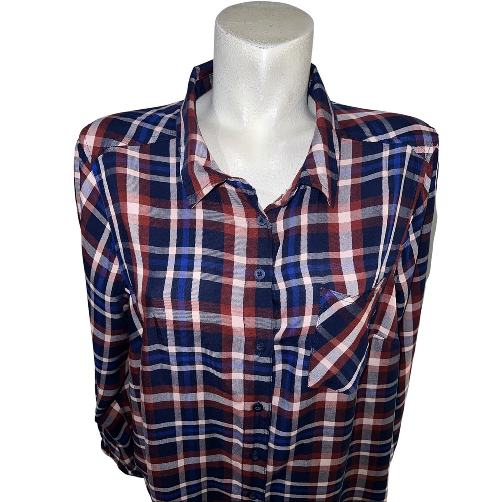 Torrid Womens Plus Size 1 Navy Blue Burgundy Plaid Rayon Button Down Shirt Top - Picture 2 of 8